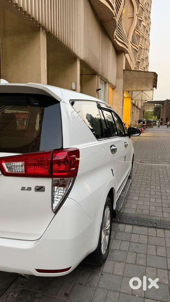 Toyota Innova Crysta 2.8z Auto 2017 Single Owner