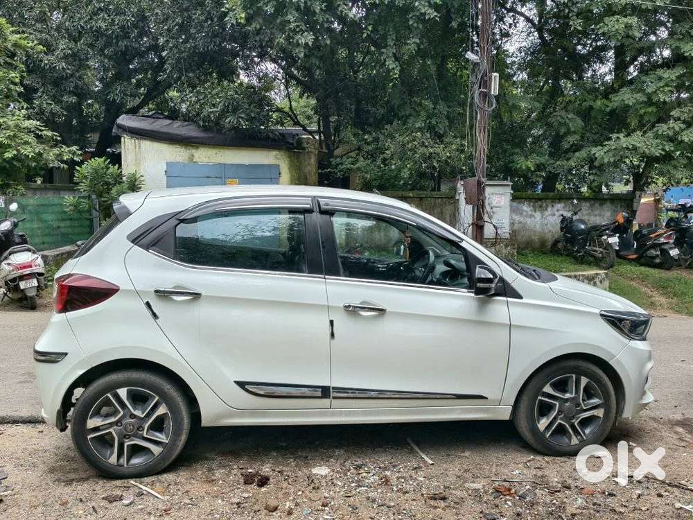 Tata Tiago 1.2 Revotron Xza, 2021, Petrol
