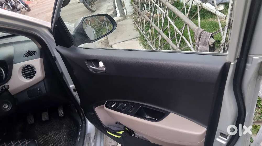 Grand I 10 Sportz