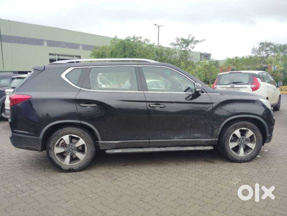 Mahindra Alturas G4 4wd At, 2018, Diesel