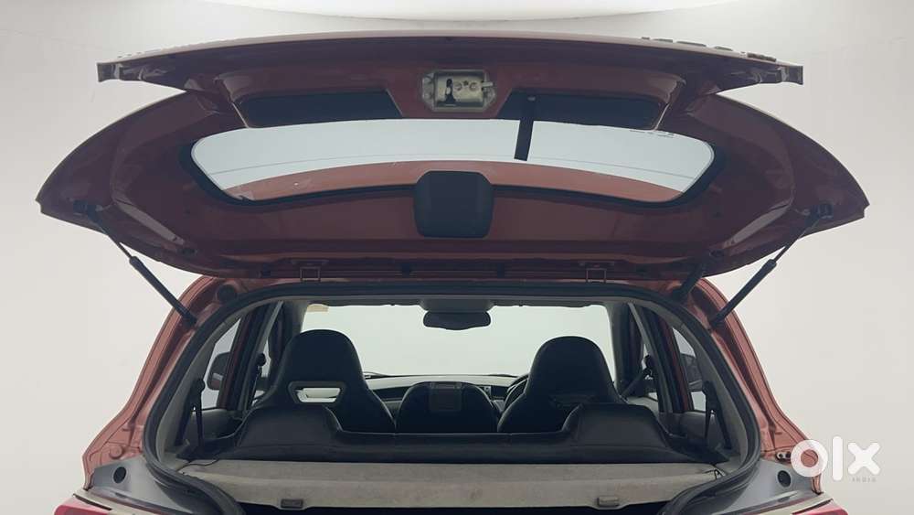 Mahindra Kuv 100 2016-2017 Mfalcon G80 K4, 2017, Petrol