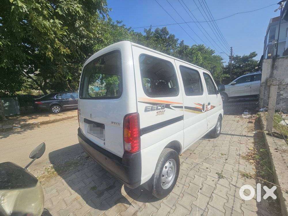 Maruti Suzuki Eeco 5 Str Ac (o), 2022, Petrol