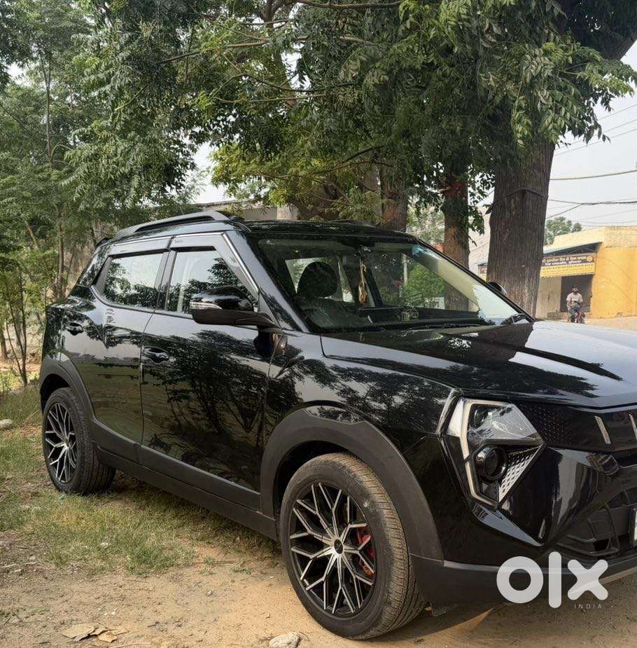 Mahindra Xuv 3xo Ax5l 1.2 Petrol At, 2024, Petrol