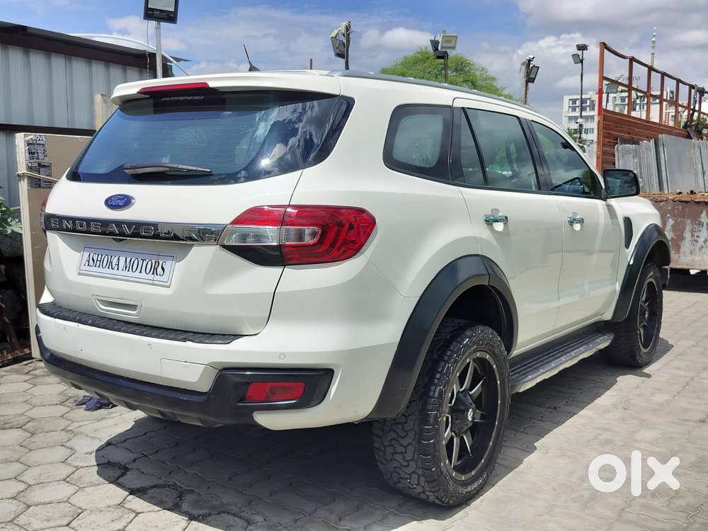 Ford Endeavour 2.2 Titanium 4x2 At, 2016, Diesel