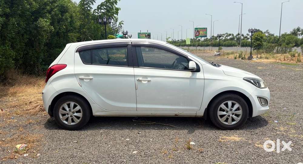 Hyundai I20 E 2014-2015 Sportz 1.4 Crdi, 2014, Diesel