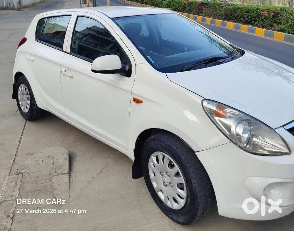 Hyundai I20 2012-2014 Magna Optional 1.2, 2012, Cng & Hybrids