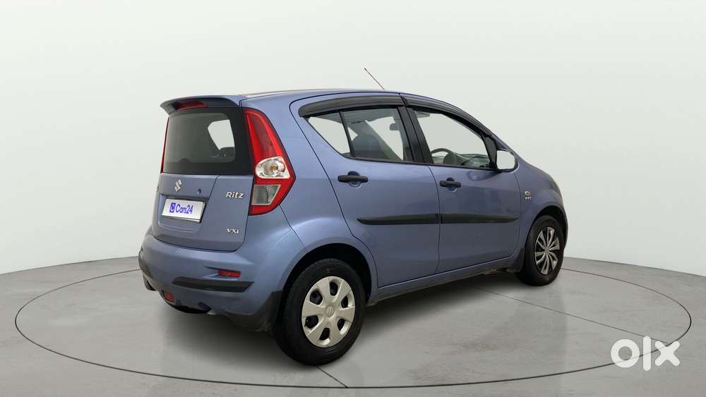Maruti Suzuki Ritz Vxi, 2013, Petrol