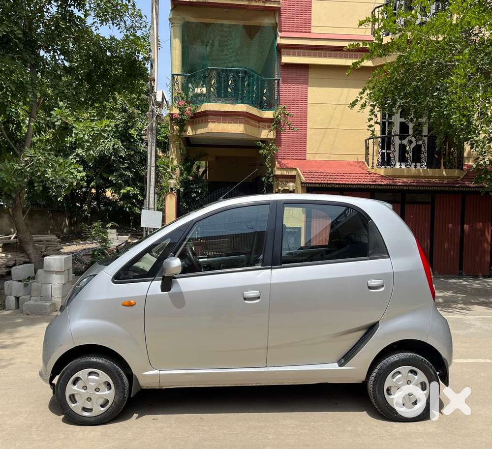 Tata Nano Xta, 2016, Petrol