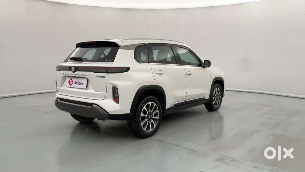 Maruti Suzuki Grand Vitara 1.5 Alpha Plus Intelligent Hybrid Ecvt, 2..