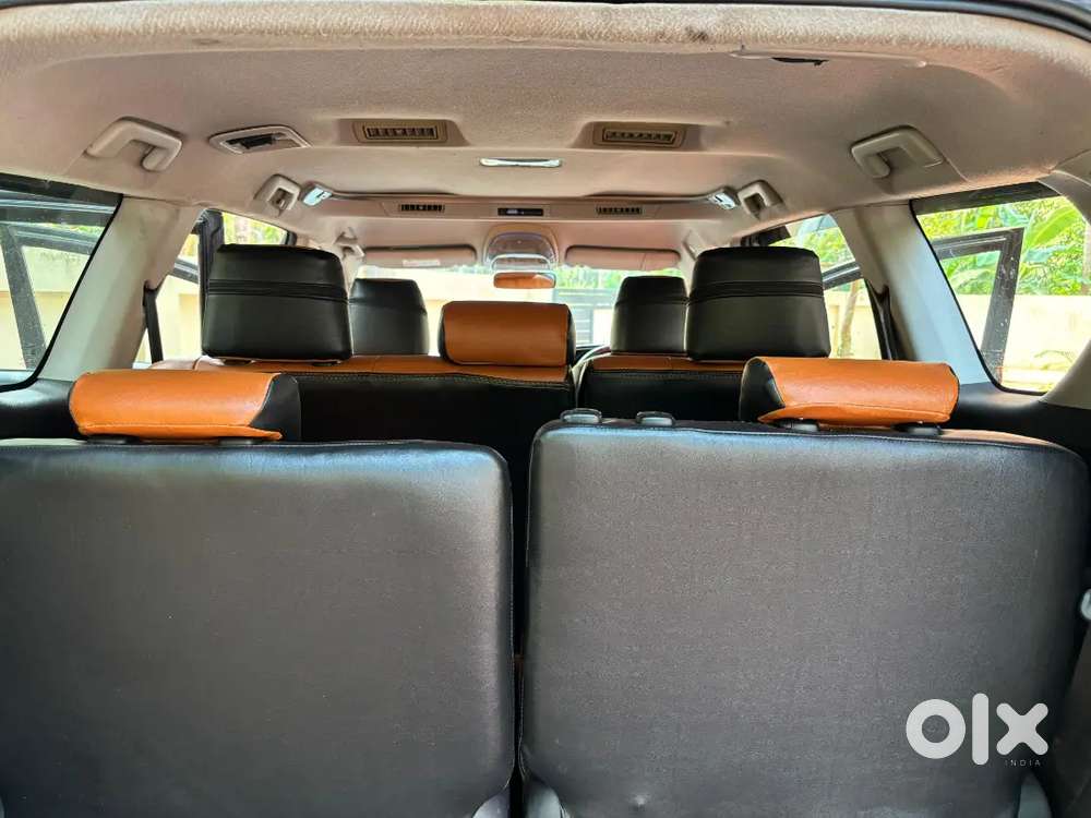 Toyota Innova Crysta 2018 Diesel Well Maintained