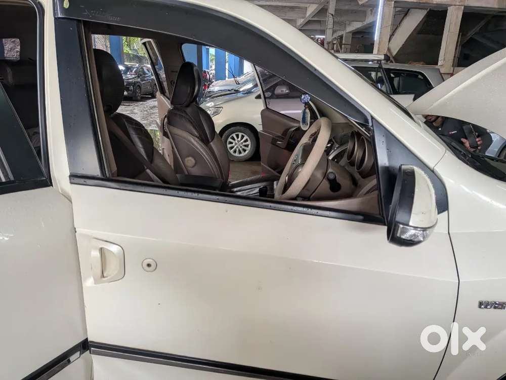 Mahindra Xuv500 Diesel 2012 Car