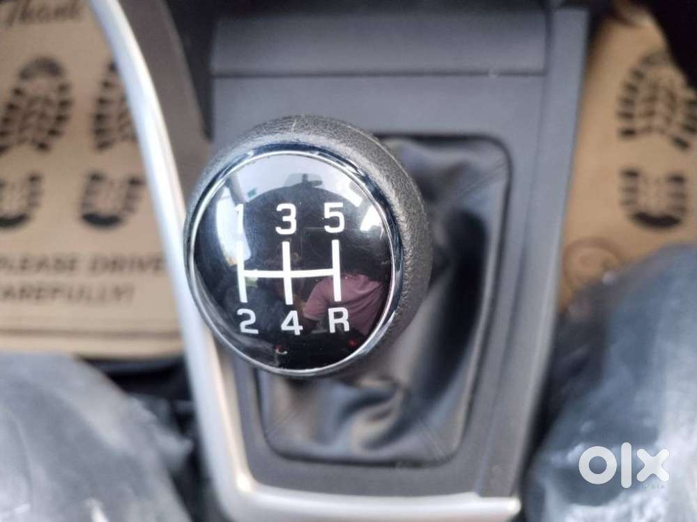 Maruti Suzuki Brezza 1.5 Vxi Smart Hybrid, 2025, Petrol