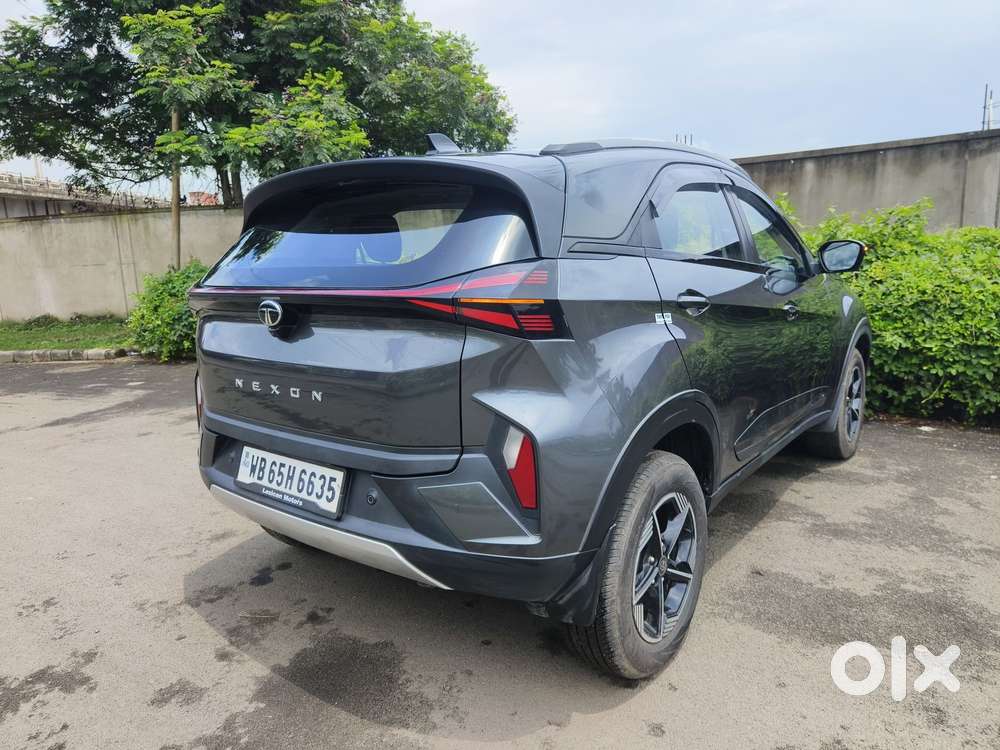 Tata Nexon Creative Plus S 1.2 Revotron Petrol 6 Mt, 2025, Petrol