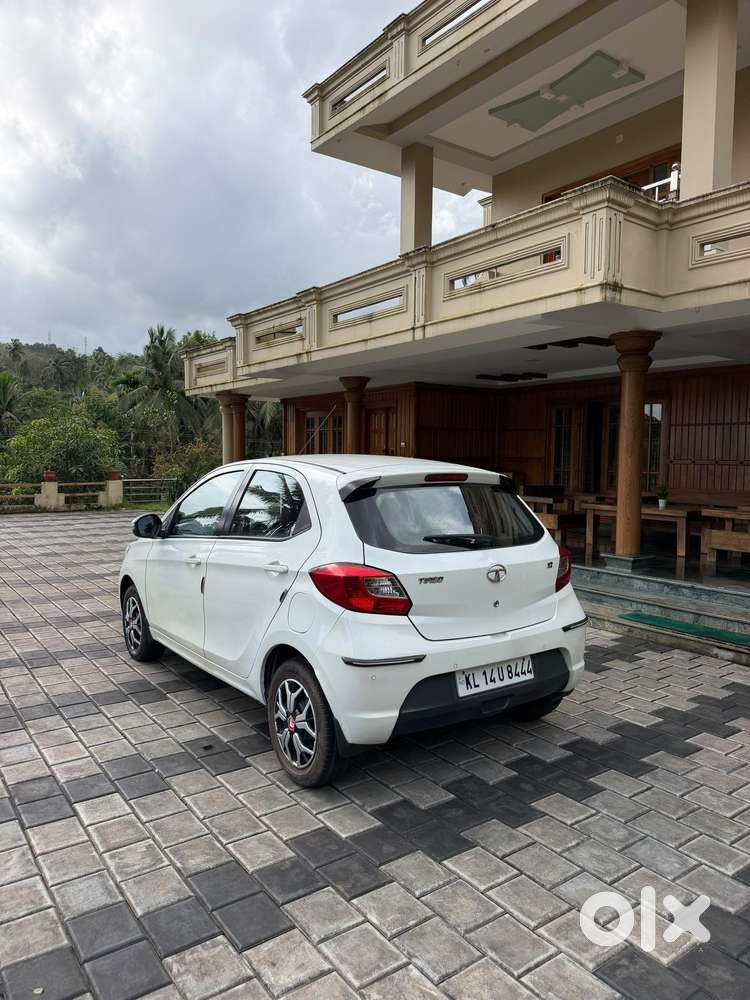 Tata Tiago Xz, 2017, Petrol
