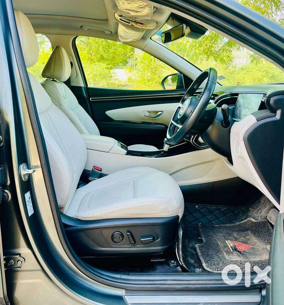 Hyundai Tucson 2.0 Signature Petrol At, 2023, Petrol