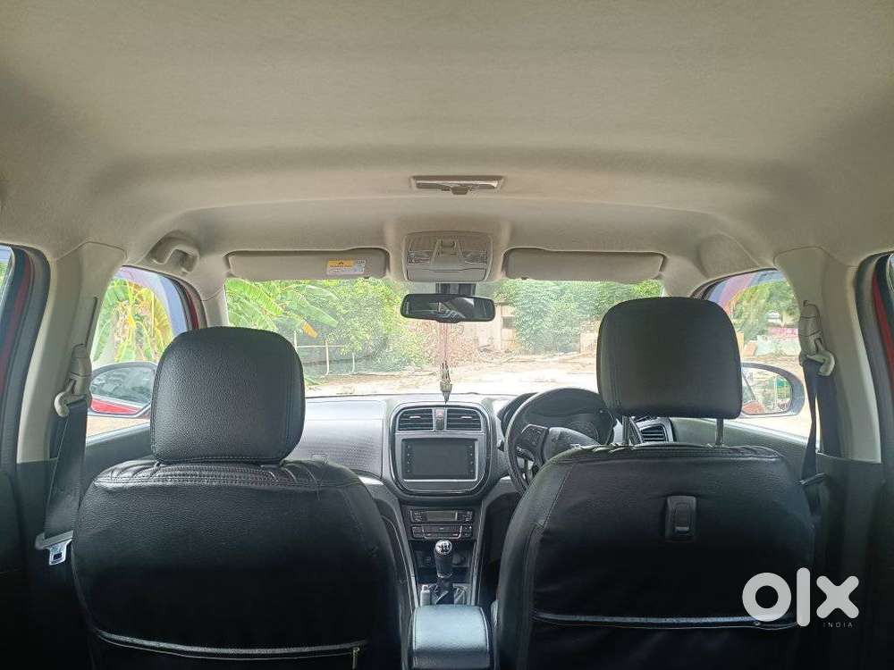 Maruti Suzuki Brezza 1.5 Zxi Plus Smart Hybrid Dual Tone, 2020, Petr..