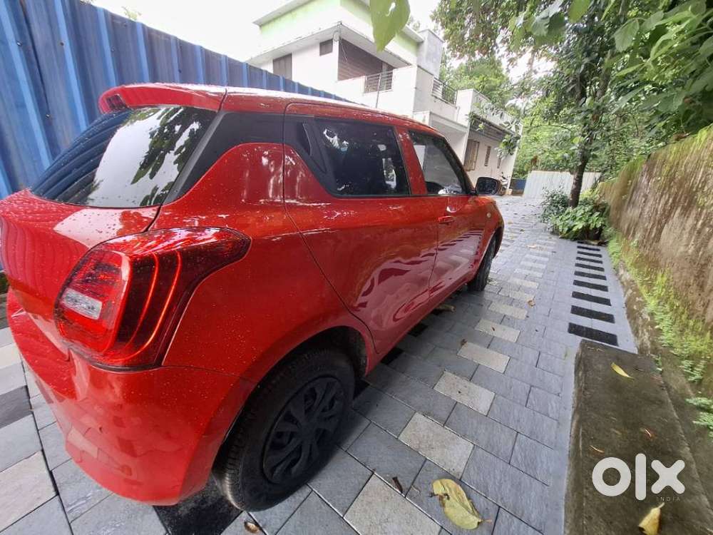 Maruti Suzuki Swift Lxi Option, 2024
