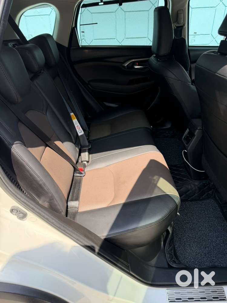 Toyota Urban Cruiser 2025