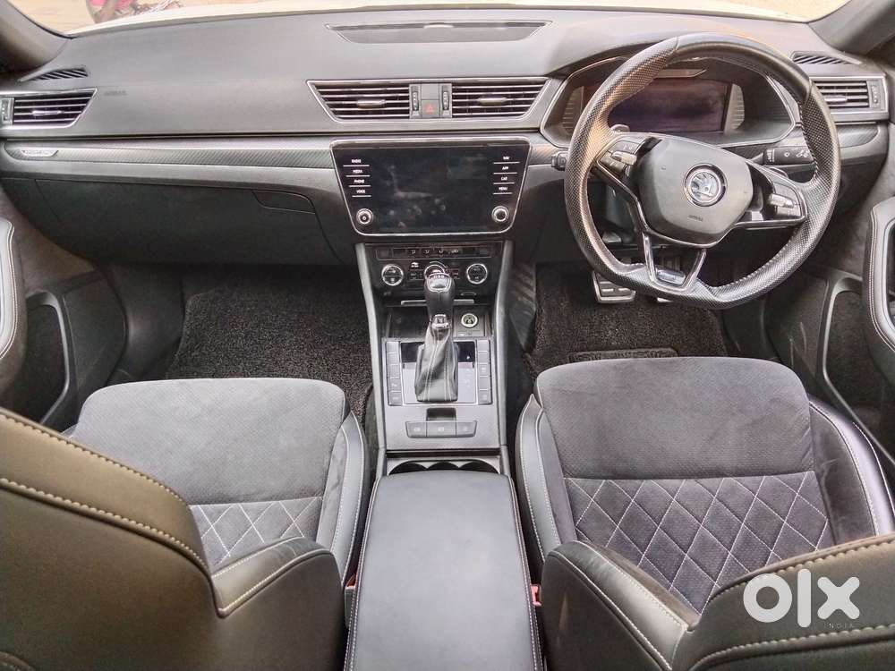 Skoda Superb 2.0 Sportline Tsi At, 2021, Petrol