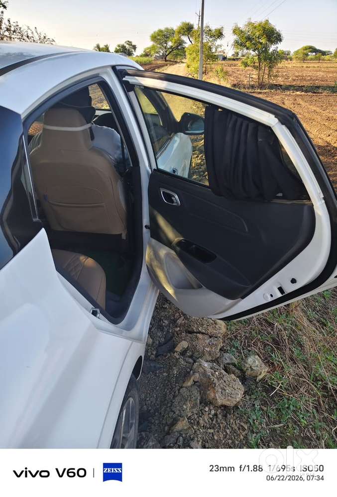 Hyundai Aura 2023 Cng