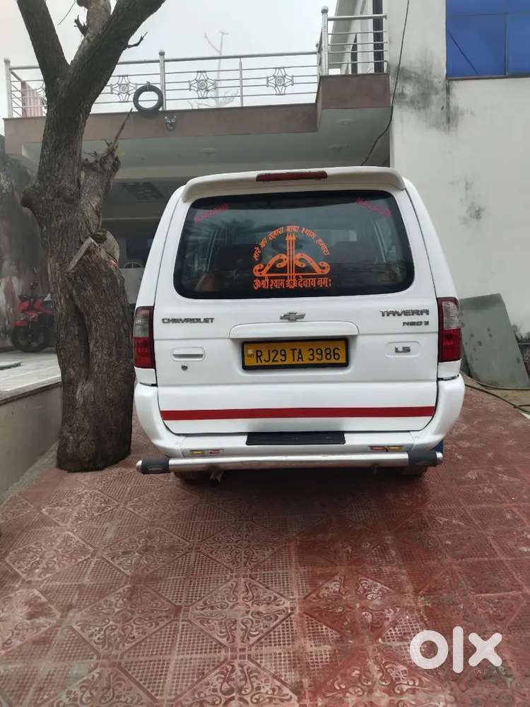 Chevrolet Tavera Neo 2016 Model