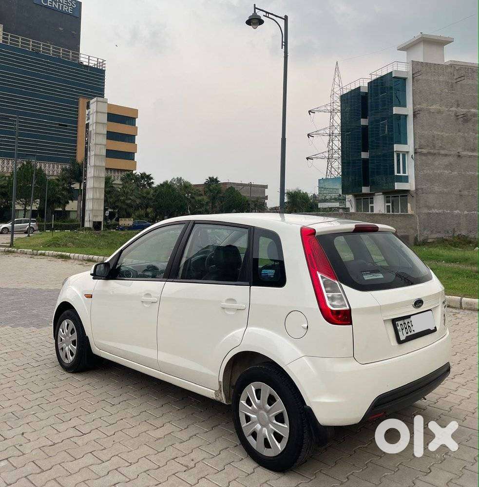 Ford Figo 1.5d Trend Mt, 2014, Diesel