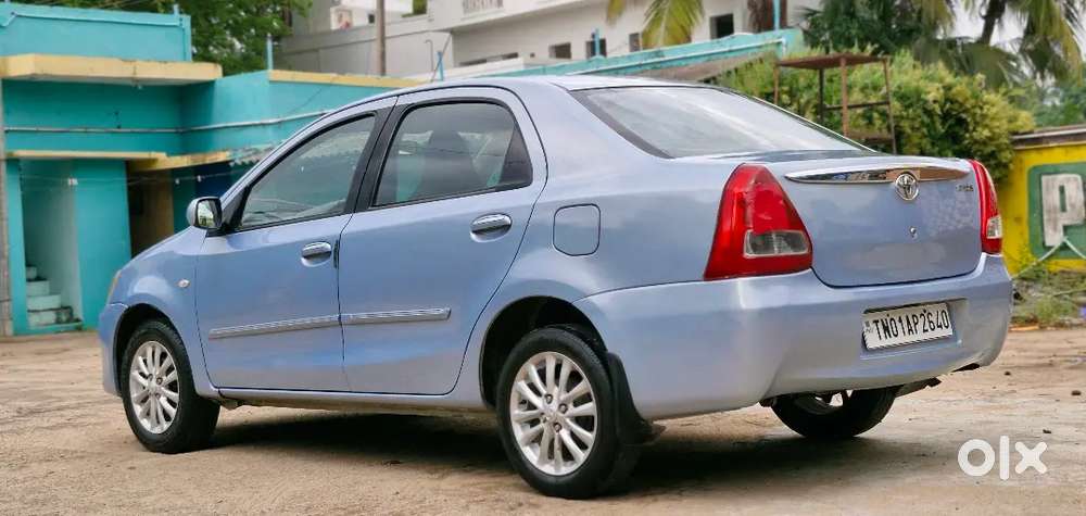 Toyota Etios 2011 Petrol 106000 Km Driven