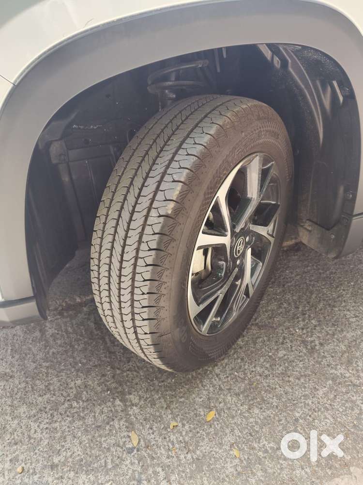 Toyota Urban Cruiser Hyryder 1.5 V Hybrid, 2024, Petrol