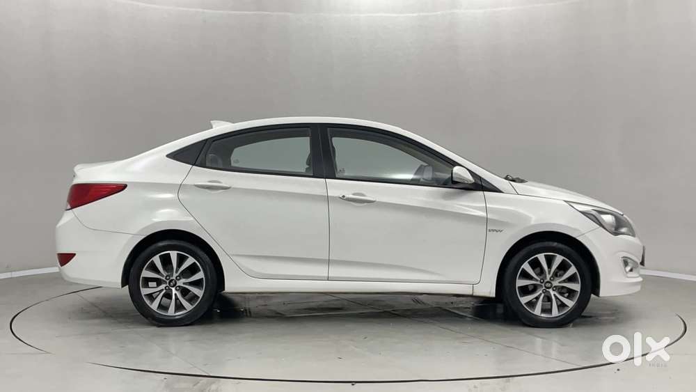 Hyundai Verna 1.6 Sx Vtvt, 2016, Petrol