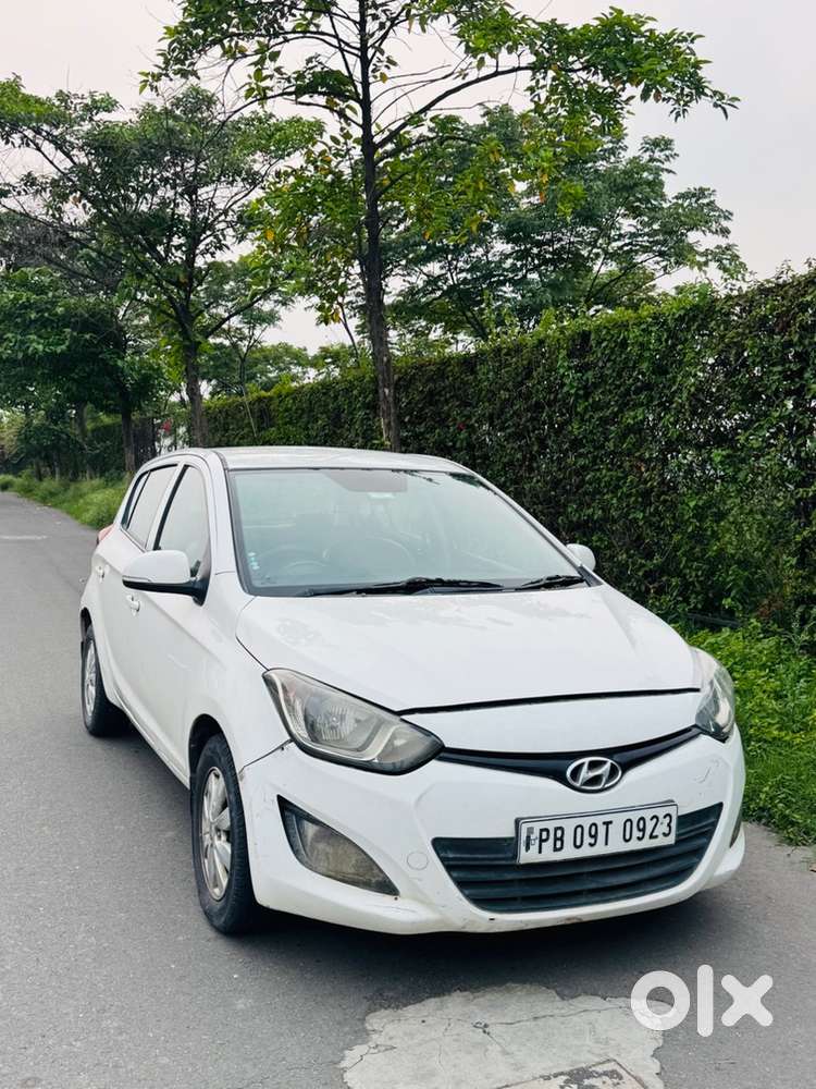 Hyundai I20 Diesel Manual 2012