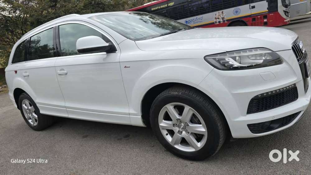 Audi Q7 3.0 35 TDI Premium + Sunroof, 2015, Diesel