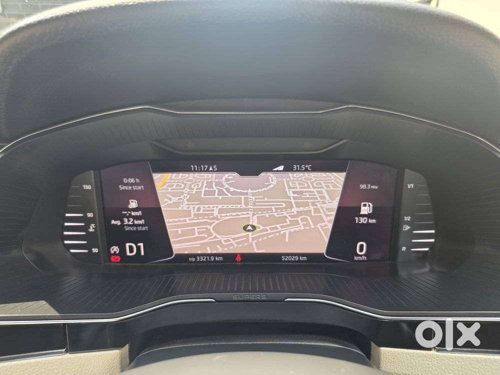 Skoda Superb 2.0 Tsi At L&k, 2021, Petrol