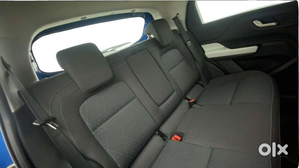 Tata Punch 1.2 Revotron Creative Amt Dual Tone, 2023, Petrol