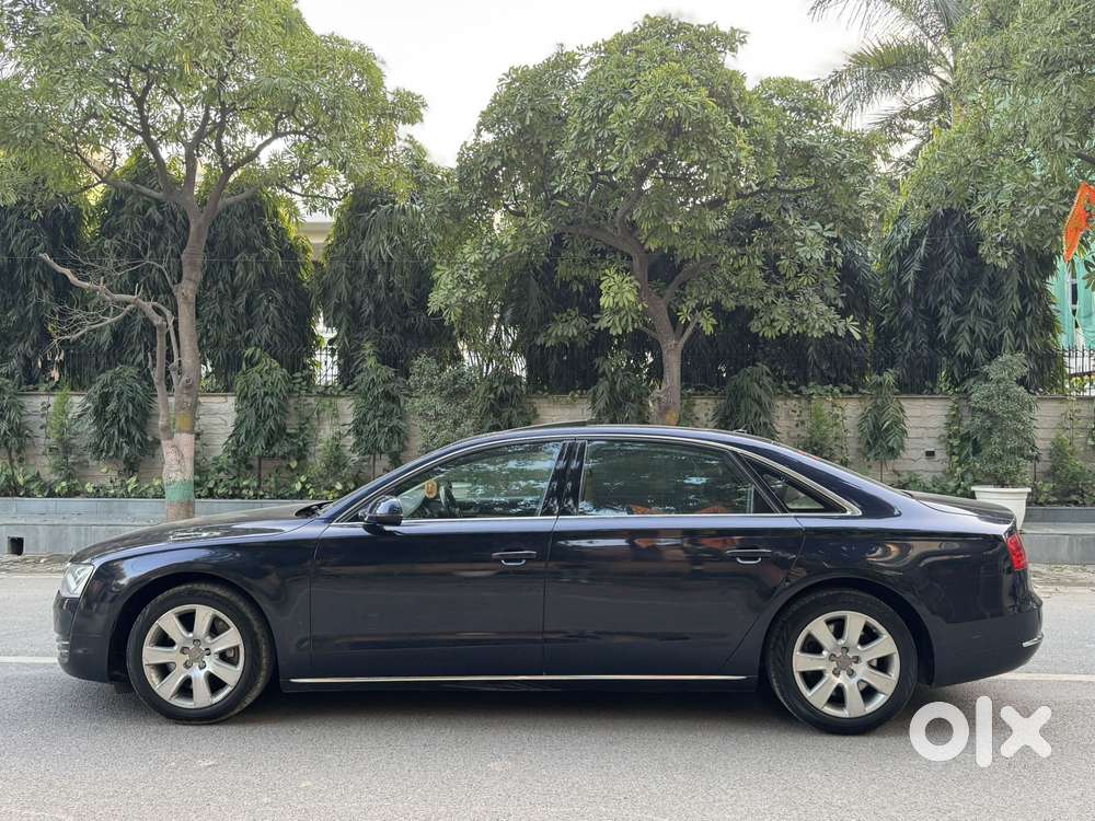 Audi A8 L 2010-2013 4.2 Fsi Quattro, 2011, Petrol