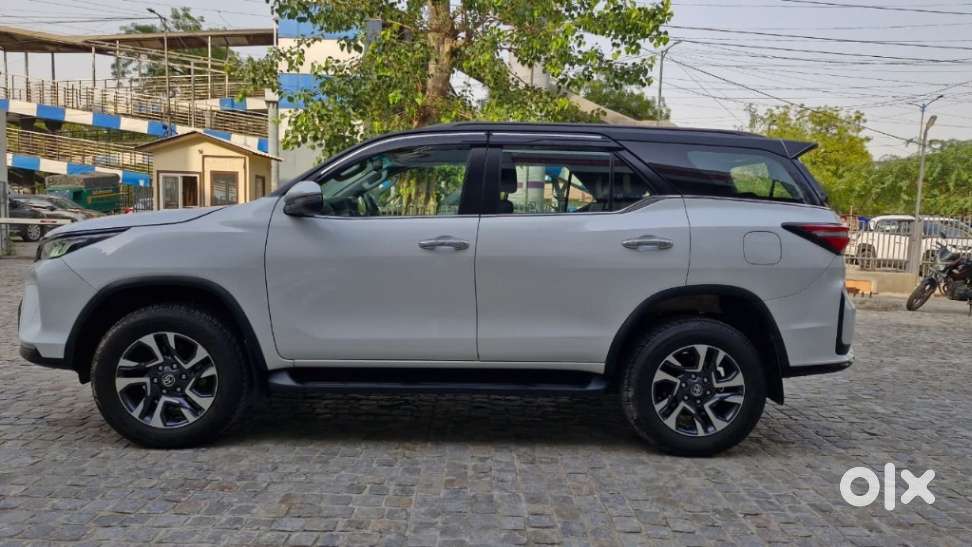 Toyota Fortuner Legender 4x4 At 2.8, 2024, Diesel