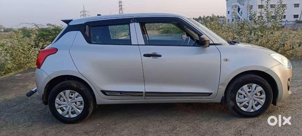 Maruti Suzuki Swift, 2023, Petrol