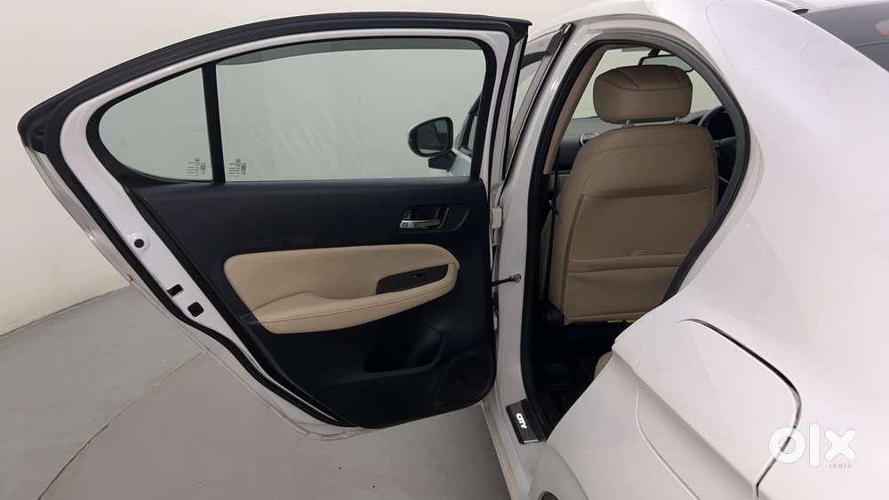 Honda City 1.5 Zx Cvt I-vtec, 2020, Petrol
