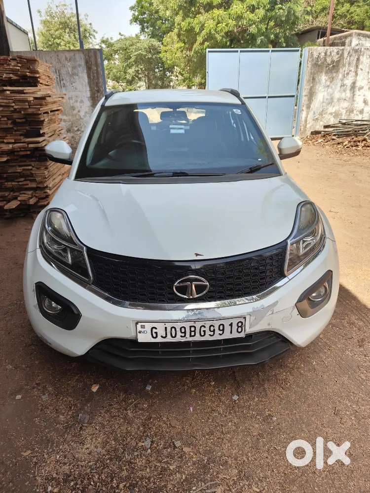 Tata Nexon 2018 Diesel 120000 Km Driven