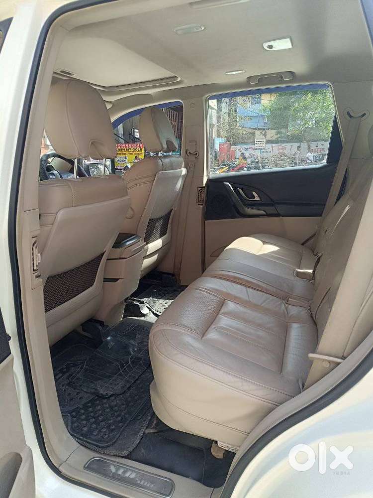 Mahindra Xuv500 At W10 Fwd, 2016, Diesel