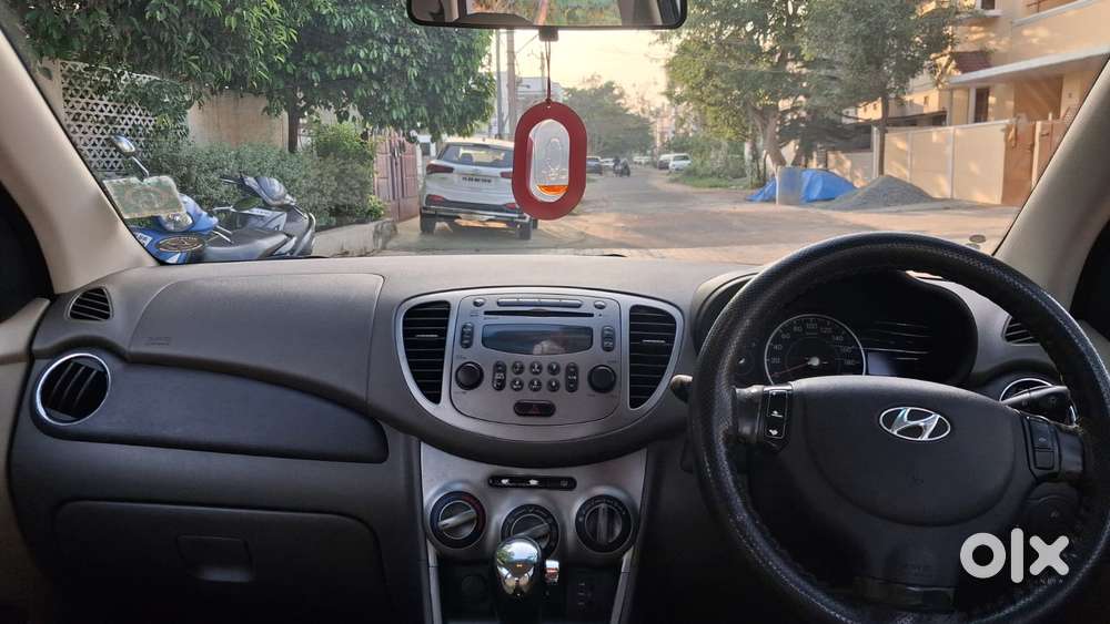 Hyundai I10 Asta At, 2011, Petrol