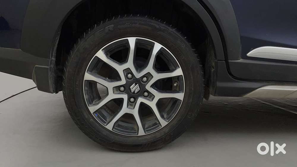 Maruti Suzuki Xl6 1.5 Alpha Plus At, 2023, Petrol