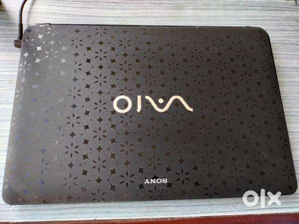 Sony VAIO Laptop  Intel Core i3  15.6  SELL OR EXCHANGE