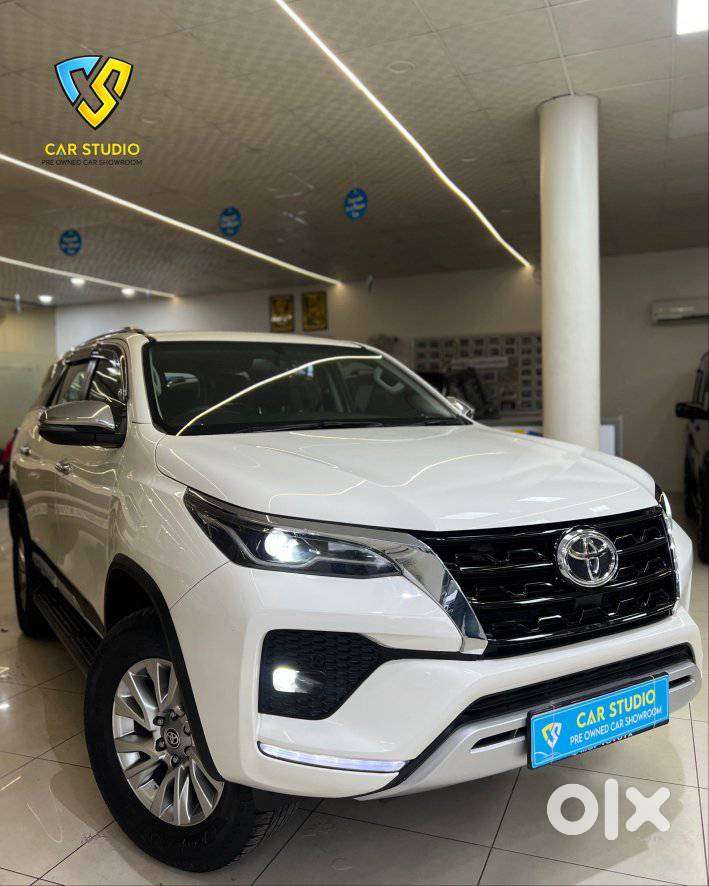 Toyota Fortuner 4x2 At 2.8 Diesel, 2024