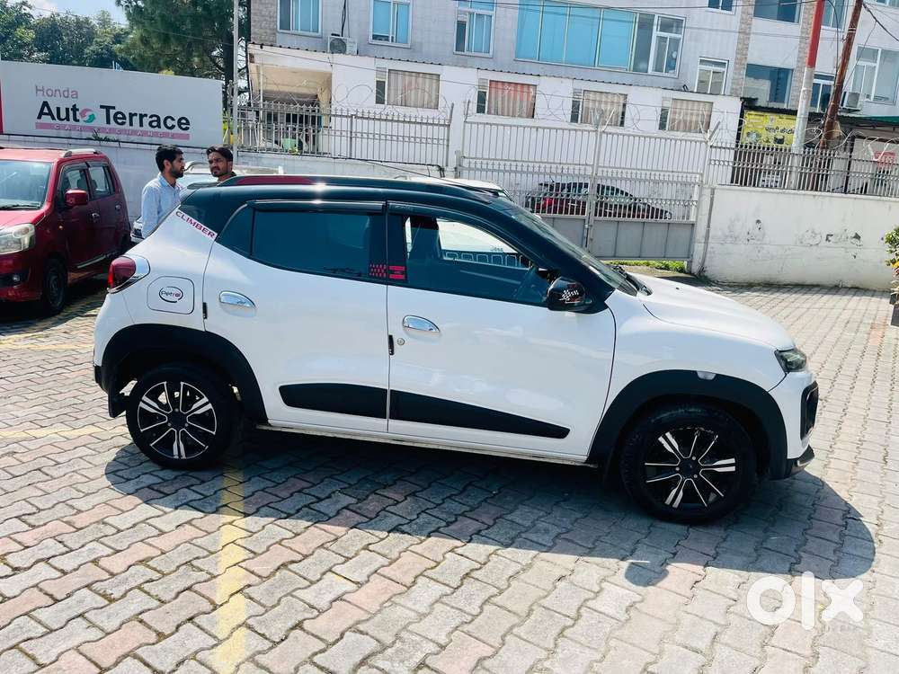 Renault Kwid 1.0 Rxt (o) Easy-r, 2022, Petrol