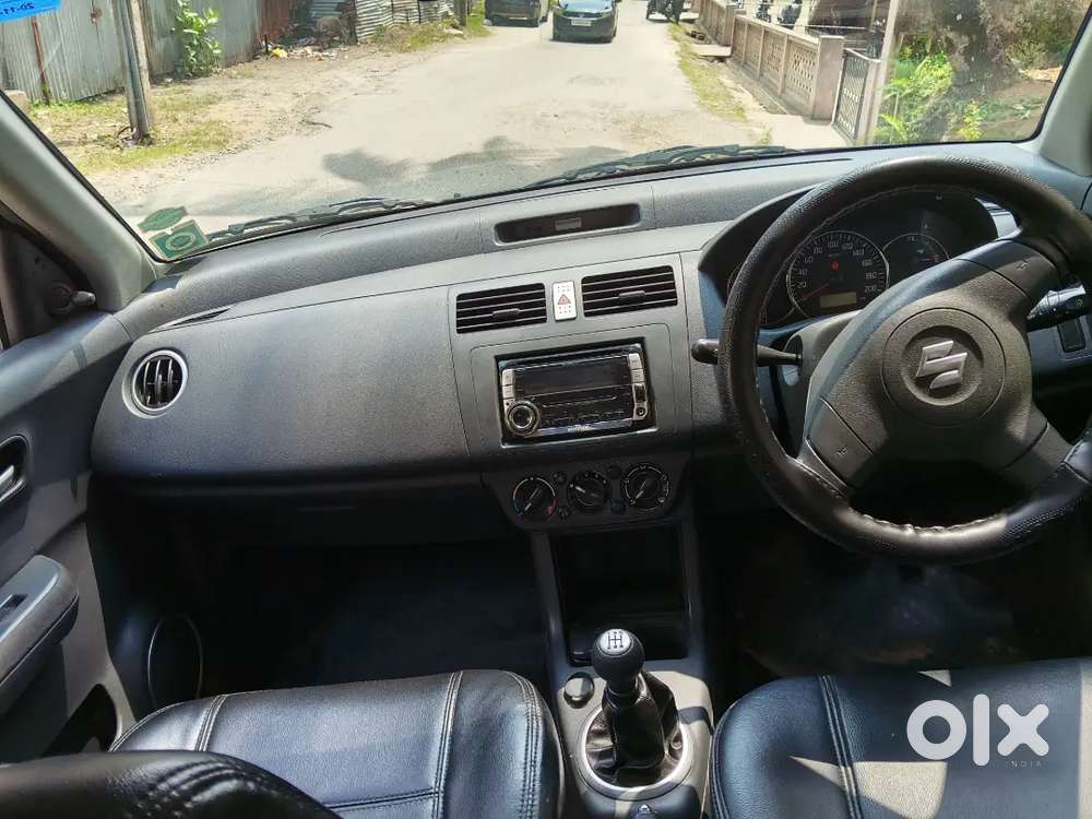 Maruti Suzuki Swift 2010
