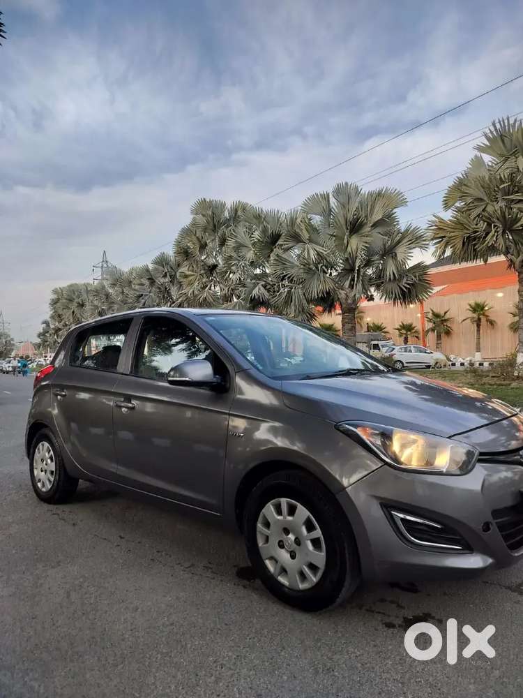Hyundai I20 2013 Petrol Well Maintained