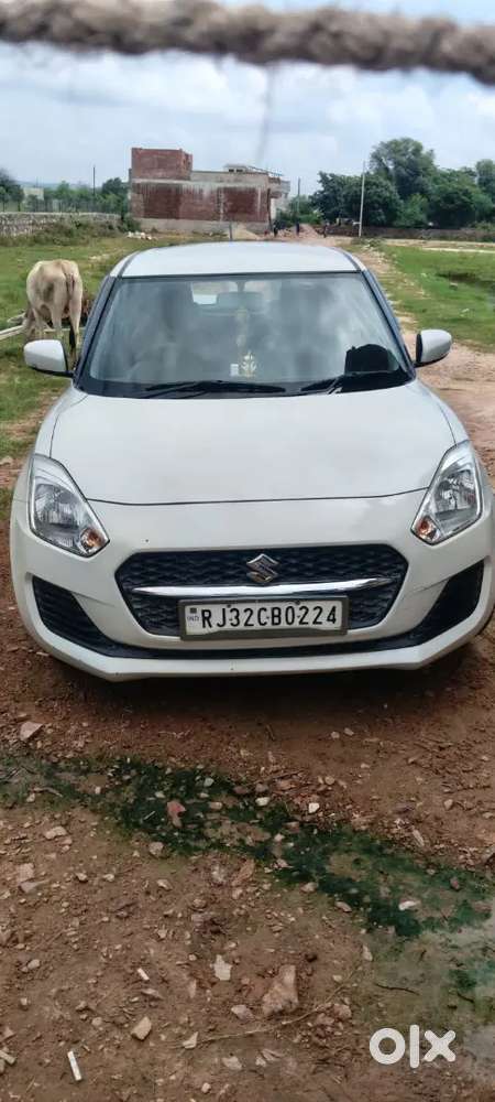 Maruti Suzuki Swift Petrol 2023