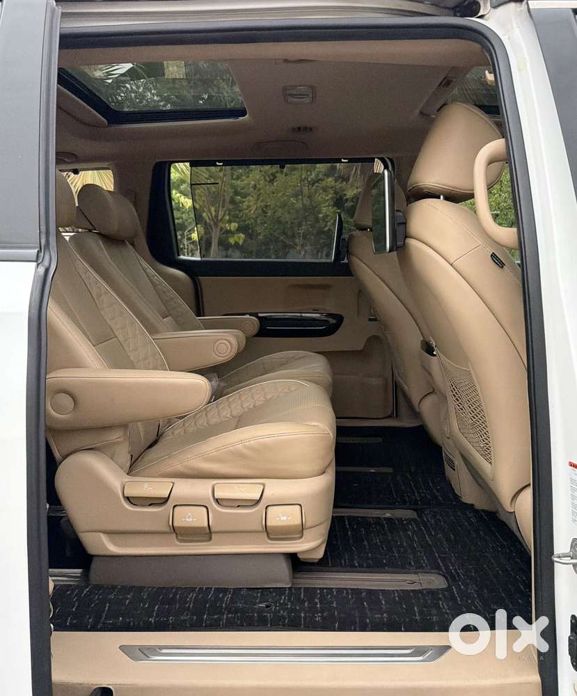 Kia Carnival Limousine Plus 7 Str, 2022, Diesel