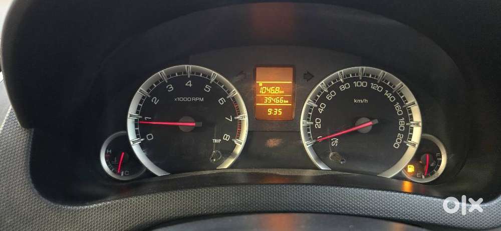 Maruti Suzuki Swift Dzire Vxi Optional, 2016, Petrol