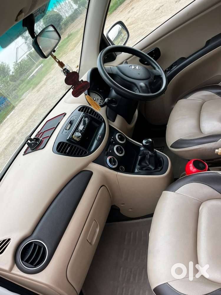 Hyundai I10 Magna Petrol And Cng 2010